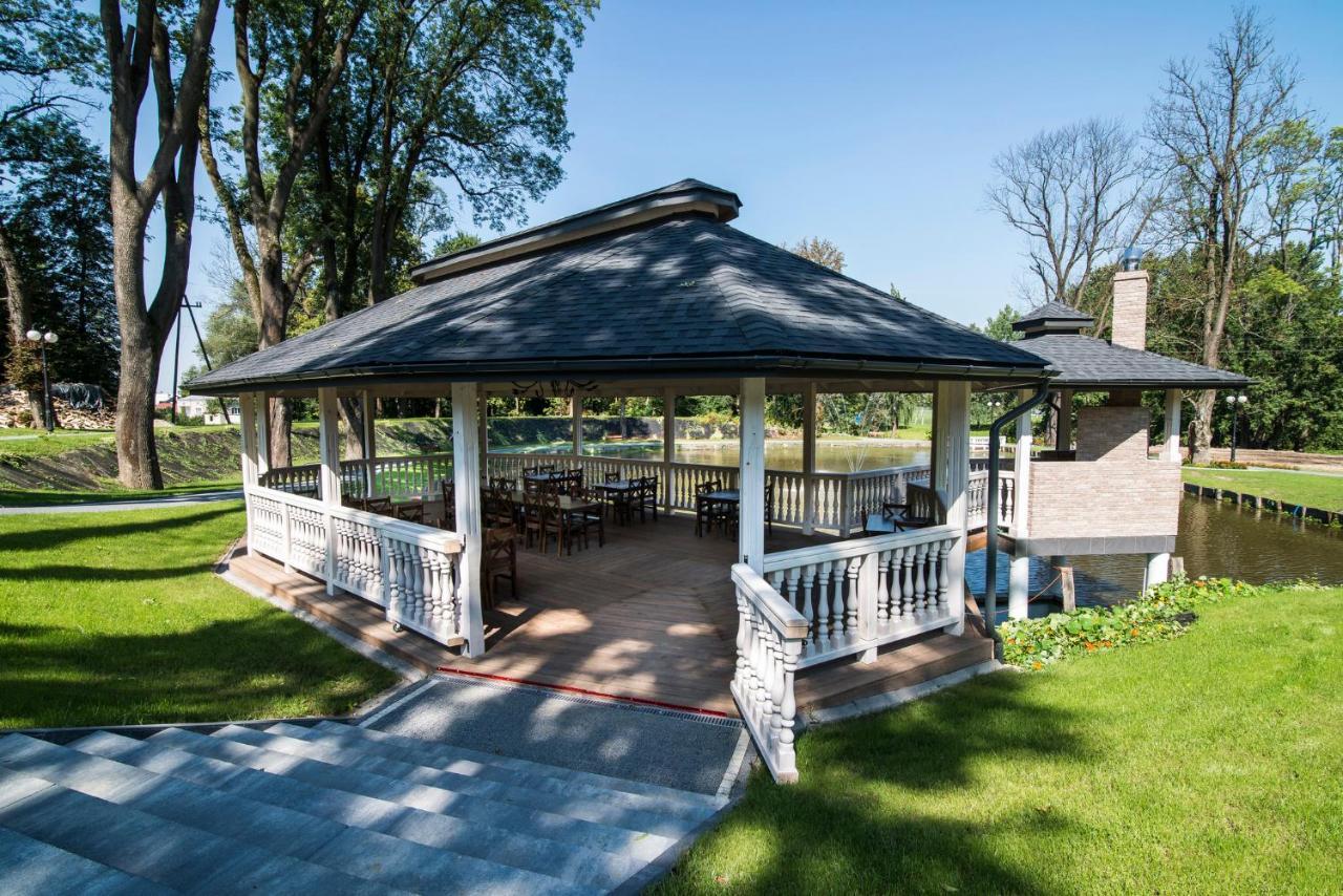 Pod Ksiecia Gorka Hotel Oleszyce Exterior photo
